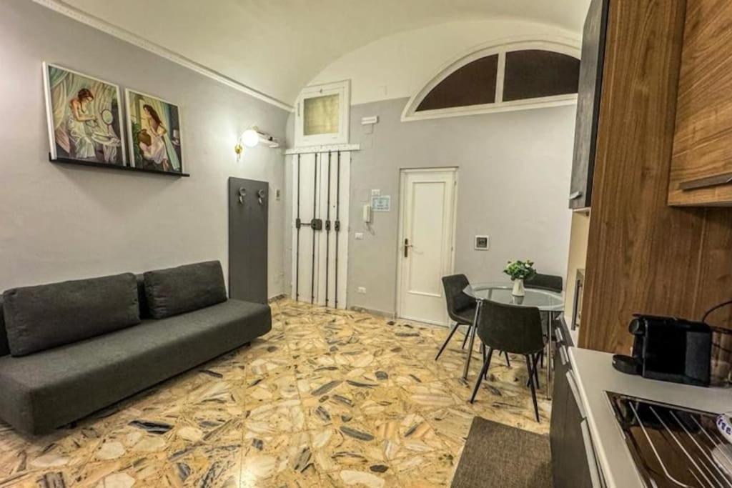 Ferienwohnung Casa Gio' 2 Bari Exterior foto